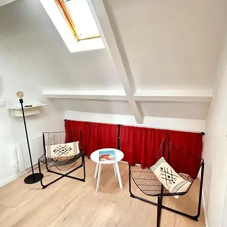 L'ecume Avec Balcon Proche Remblai 아파트 *