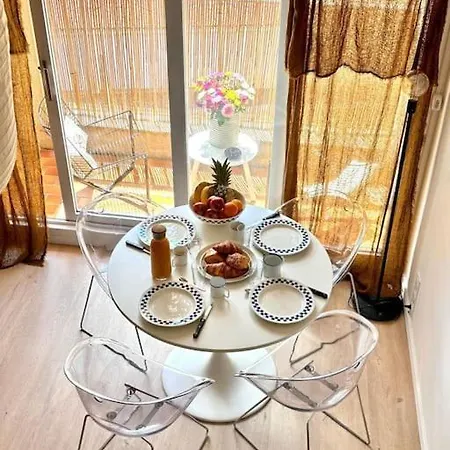 L'ecume Avec Balcon Proche Remblai * Les Sables-dʼOlonne